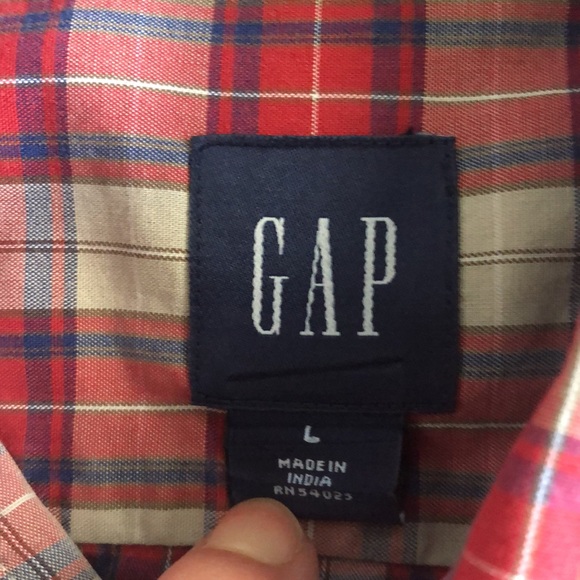 GAP Men’s Button Down Bundle of 2 Shirts - Picture 4 of 9